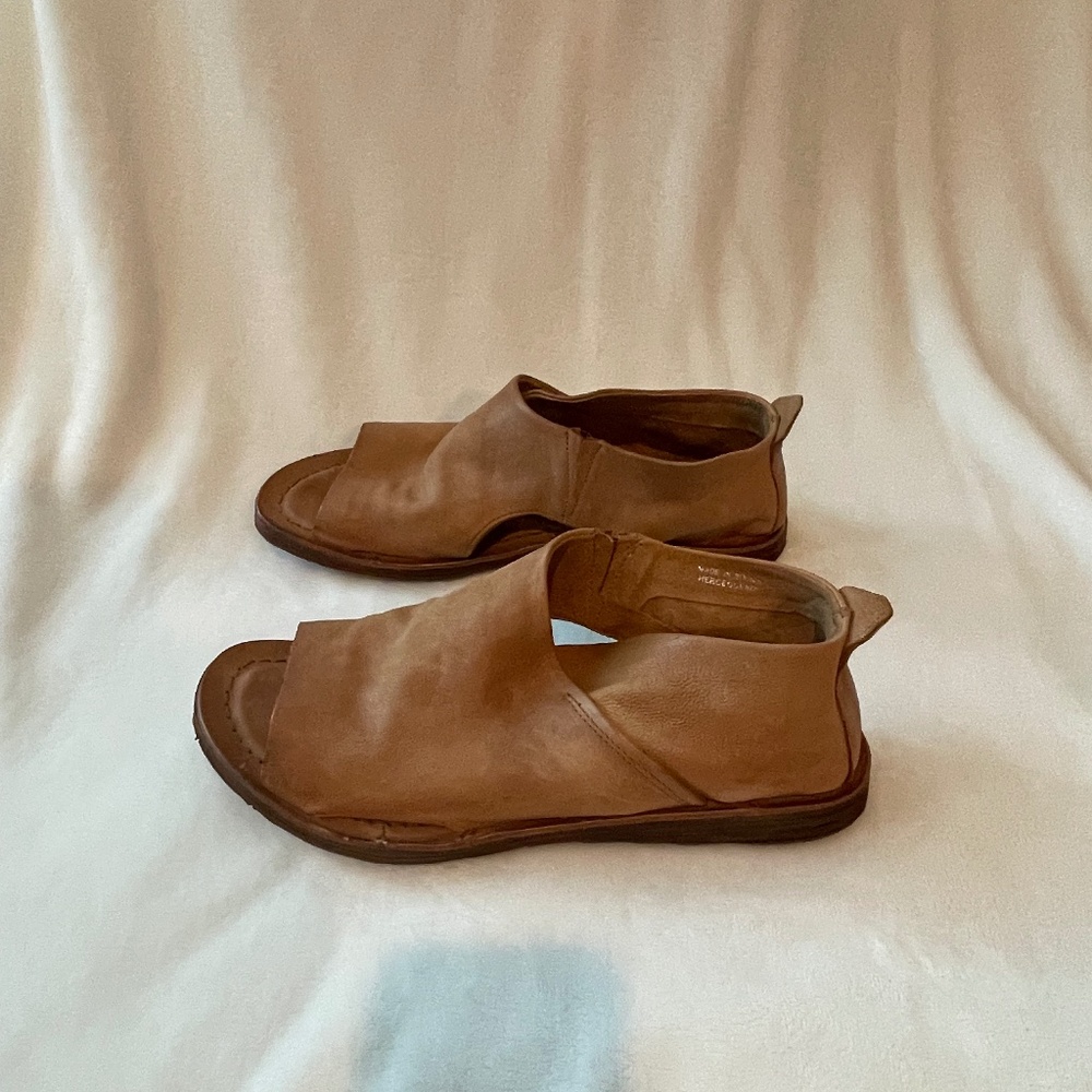 BRAND NEW - A.S. 98 REILEY Leather Sandals (Size 39)